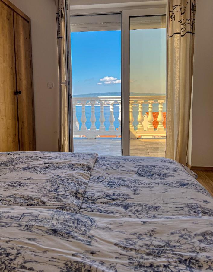 Apartments Villa Klaudia - Adults Only Crikvenica Eksteriør billede